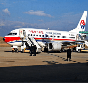 潮汕航空空运航空快运业稳步发展的原因是什么？